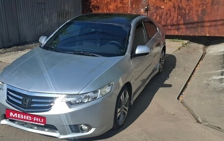 Honda Accord VIII рестайлинг, 2011 год, 1 250 000 рублей, 11 фотография