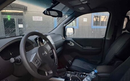 Nissan Pathfinder, 2010 год, 1 600 000 рублей, 12 фотография