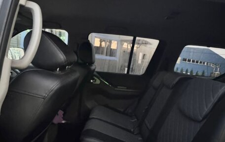 Nissan Pathfinder, 2010 год, 1 600 000 рублей, 13 фотография