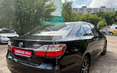Toyota Camry, 2015 год, 1 600 000 рублей, 2 фотография