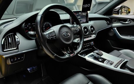 KIA Stinger I, 2018 год, 2 750 000 рублей, 19 фотография