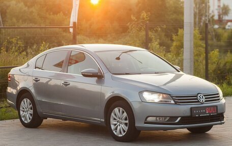 Volkswagen Passat B7, 2011 год, 1 060 000 рублей, 3 фотография