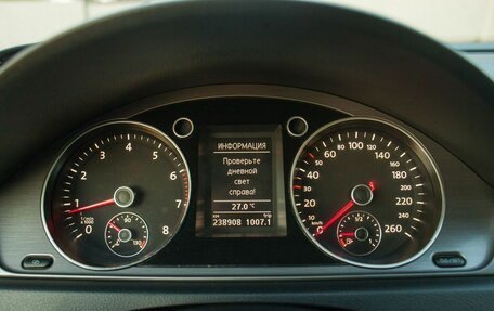 Volkswagen Passat B7, 2011 год, 1 060 000 рублей, 23 фотография