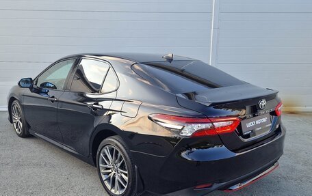 Toyota Camry, 2021 год, 3 194 000 рублей, 6 фотография