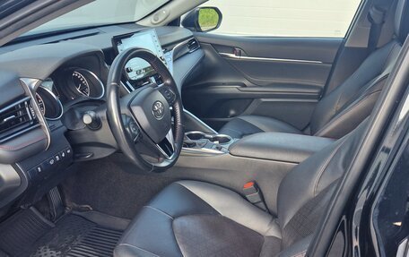 Toyota Camry, 2021 год, 3 194 000 рублей, 9 фотография
