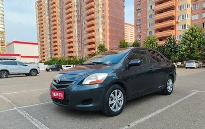 Toyota Yaris III рестайлинг, 2006 год, 800 000 рублей, 1 фотография