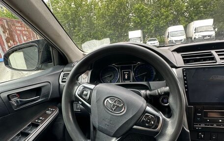 Toyota Camry, 2017 год, 1 590 000 рублей, 5 фотография