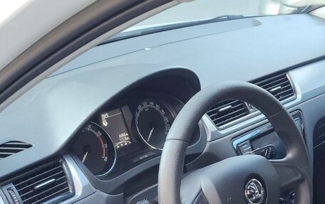 Skoda Rapid I, 2018 год, 1 200 000 рублей, 8 фотография