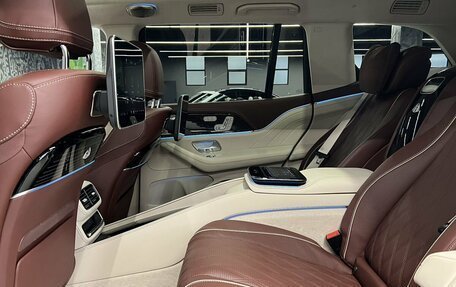 Mercedes-Benz Maybach GLS I, 2023 год, 28 000 000 рублей, 16 фотография