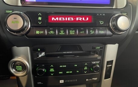 Toyota Land Cruiser Prado 150 рестайлинг 2, 2012 год, 3 490 000 рублей, 15 фотография
