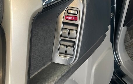 Toyota Land Cruiser Prado 150 рестайлинг 2, 2012 год, 3 490 000 рублей, 12 фотография