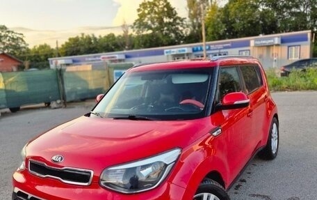 KIA Soul II рестайлинг, 2014 год, 1 000 000 рублей, 2 фотография