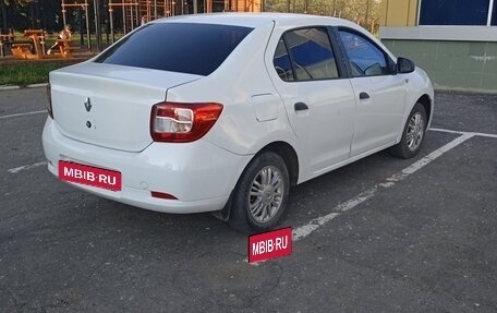 Renault Logan II, 2015 год, 449 000 рублей, 4 фотография