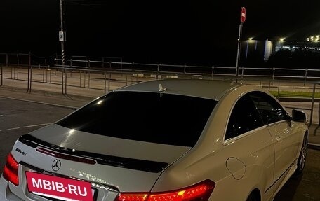 Mercedes-Benz E-Класс, 2012 год, 1 650 000 рублей, 8 фотография