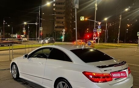 Mercedes-Benz E-Класс, 2012 год, 1 650 000 рублей, 6 фотография