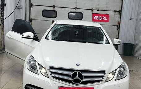 Mercedes-Benz E-Класс, 2012 год, 1 650 000 рублей, 14 фотография