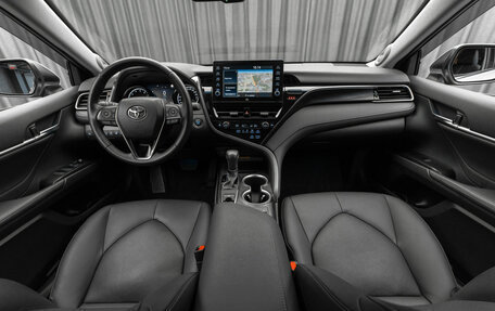 Toyota Camry, 2021 год, 3 490 000 рублей, 10 фотография