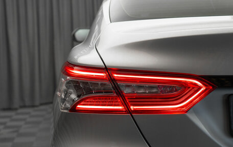 Toyota Camry, 2021 год, 3 490 000 рублей, 30 фотография