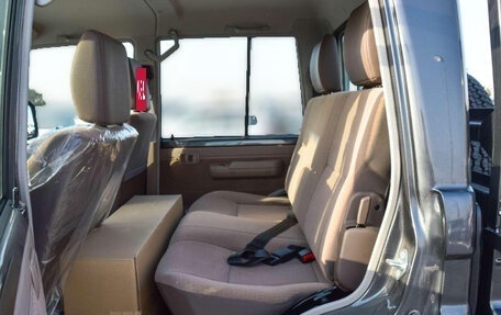 Toyota Land Cruiser 70, 2025 год, 9 598 000 рублей, 9 фотография