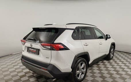 Toyota RAV4, 2019 год, 2 775 000 рублей, 5 фотография