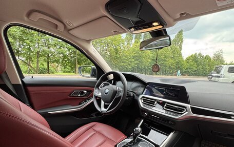 BMW 3 серия, 2020 год, 3 800 000 рублей, 12 фотография