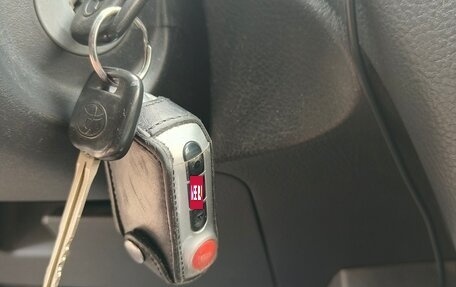Toyota Yaris III рестайлинг, 2006 год, 800 000 рублей, 2 фотография