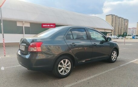 Toyota Yaris III рестайлинг, 2006 год, 800 000 рублей, 9 фотография