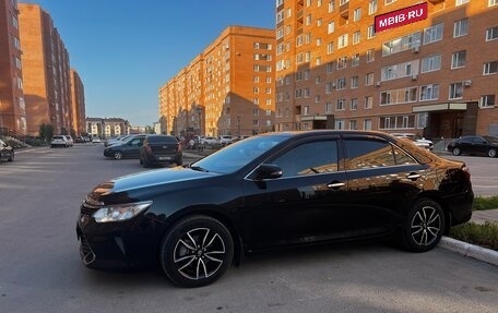 Toyota Camry, 2017 год, 2 200 000 рублей, 3 фотография