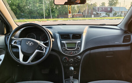 Hyundai Solaris II рестайлинг, 2014 год, 655 000 рублей, 4 фотография