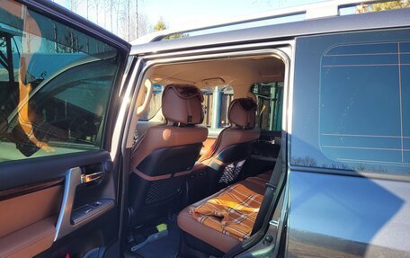 Toyota Land Cruiser 200, 2014 год, 3 550 000 рублей, 3 фотография