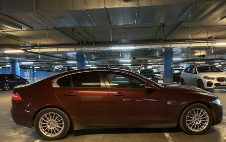 Jaguar XE I рестайлинг, 2017 год, 1 890 000 рублей, 2 фотография