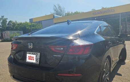 Honda Insight III, 2018 год, 2 300 000 рублей, 3 фотография