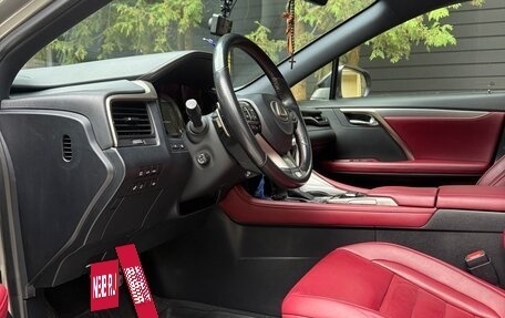 Lexus RX IV рестайлинг, 2016 год, 4 600 000 рублей, 8 фотография