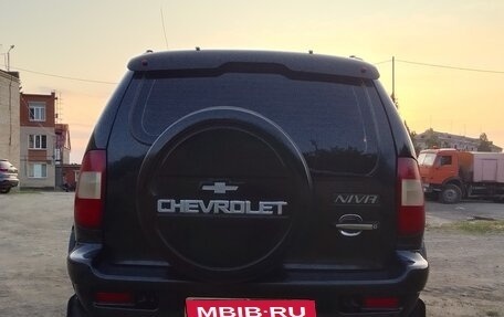 Chevrolet Niva I рестайлинг, 2006 год, 370 000 рублей, 3 фотография