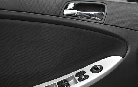 Hyundai Solaris II рестайлинг, 2013 год, 745 000 рублей, 11 фотография
