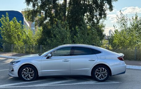 Hyundai Sonata VIII, 2021 год, 2 450 000 рублей, 2 фотография