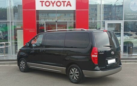 Hyundai H-1 II рестайлинг, 2021 год, 3 895 000 рублей, 7 фотография