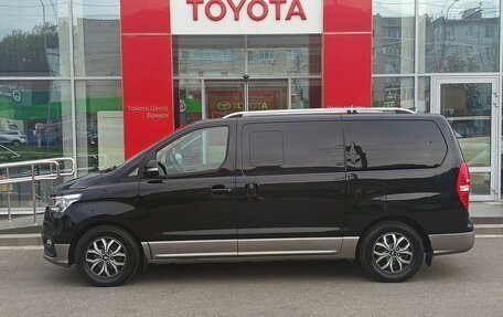 Hyundai H-1 II рестайлинг, 2021 год, 3 895 000 рублей, 8 фотография
