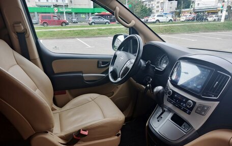 Hyundai H-1 II рестайлинг, 2021 год, 3 895 000 рублей, 14 фотография