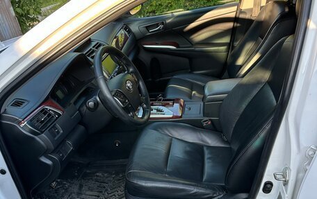 Toyota Camry, 2012 год, 1 490 000 рублей, 11 фотография