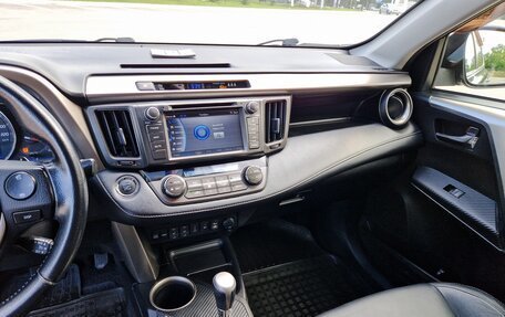 Toyota RAV4, 2013 год, 2 490 000 рублей, 22 фотография
