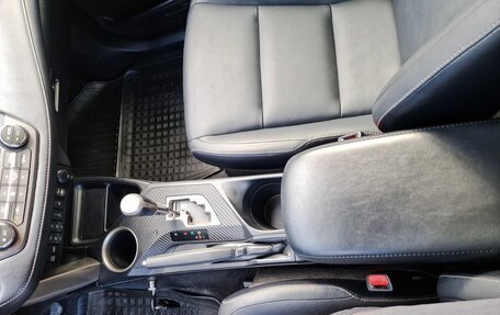Toyota RAV4, 2013 год, 2 490 000 рублей, 21 фотография