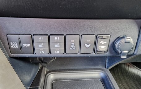 Toyota RAV4, 2013 год, 2 490 000 рублей, 20 фотография