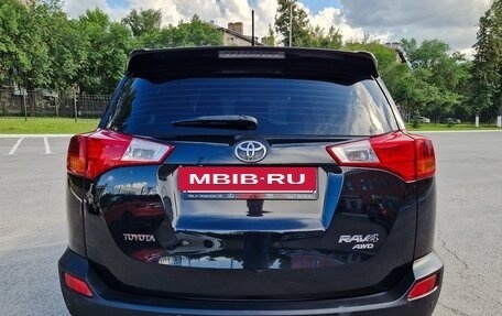 Toyota RAV4, 2013 год, 2 490 000 рублей, 4 фотография