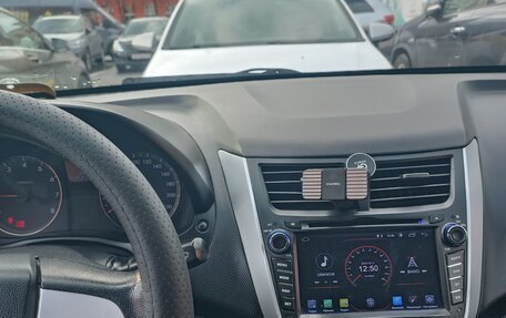 Hyundai Solaris II рестайлинг, 2012 год, 500 000 рублей, 15 фотография