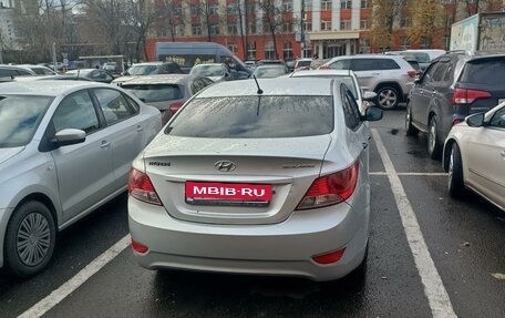 Hyundai Solaris II рестайлинг, 2012 год, 500 000 рублей, 19 фотография