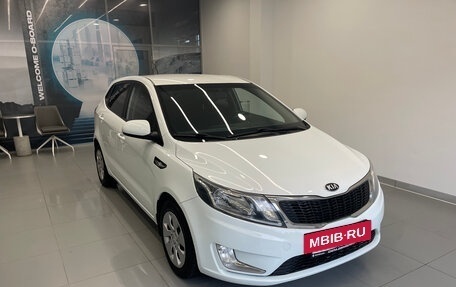 KIA Rio III рестайлинг, 2014 год, 930 000 рублей, 3 фотография