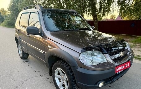 Chevrolet Niva I рестайлинг, 2013 год, 375 000 рублей, 7 фотография