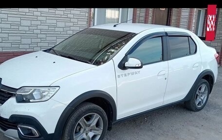 Renault Logan II, 2020 год, 1 300 000 рублей, 3 фотография