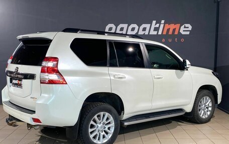 Toyota Land Cruiser Prado 150 рестайлинг 2, 2016 год, 3 750 000 рублей, 3 фотография